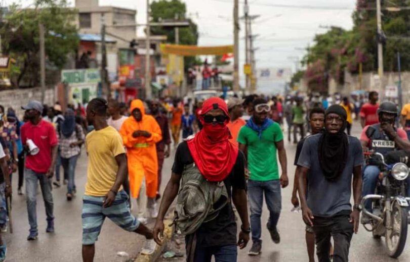 La población civil sigue linchando a presuntos bandidos en Haití