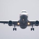 Avión aterriza de emergencia debido a pasajero con «diarrea explosiva»