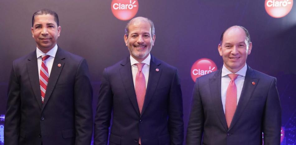 Fibra óptica revoluciona el servicio internet de Claro sin costo adicional