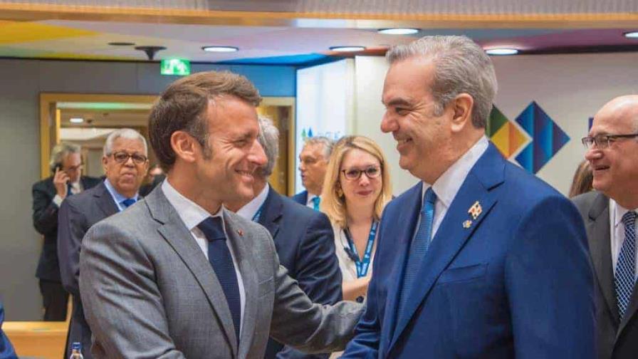 Presidente Abinader revela lo que conversó con su homólogo francés en Bruselas