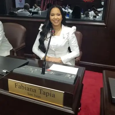 Tras renuncia de Fabiana Tapia, PLD se queda sin diputados en SJM