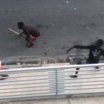Haitianos atacan a pedradas y machetazos agentes PN y Migración en Fantino