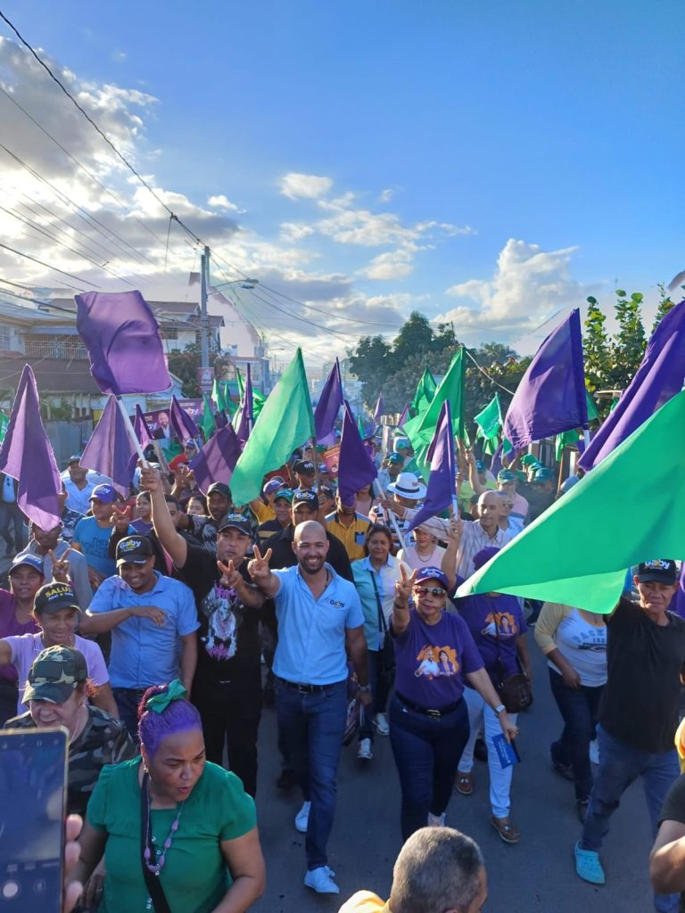Alianza Rescate RD realiza gran marcha en Fantino en apoyo a sus candidatos alcalde y regidores