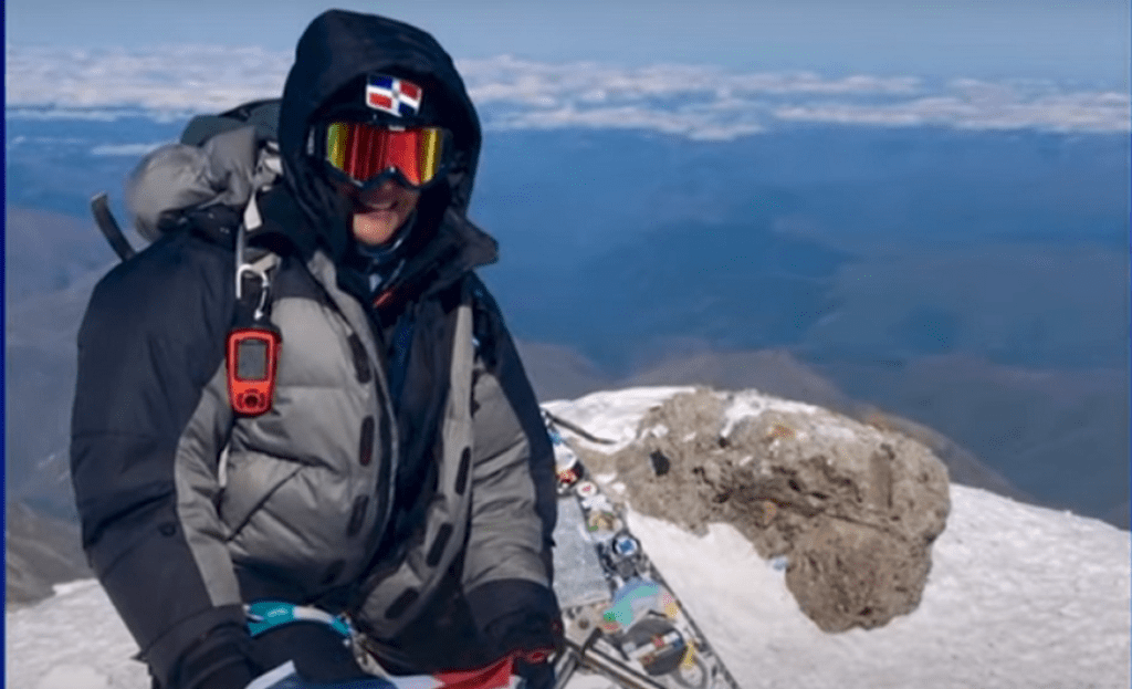 Thais Herrera es la primera dominicana que conquista el Everest