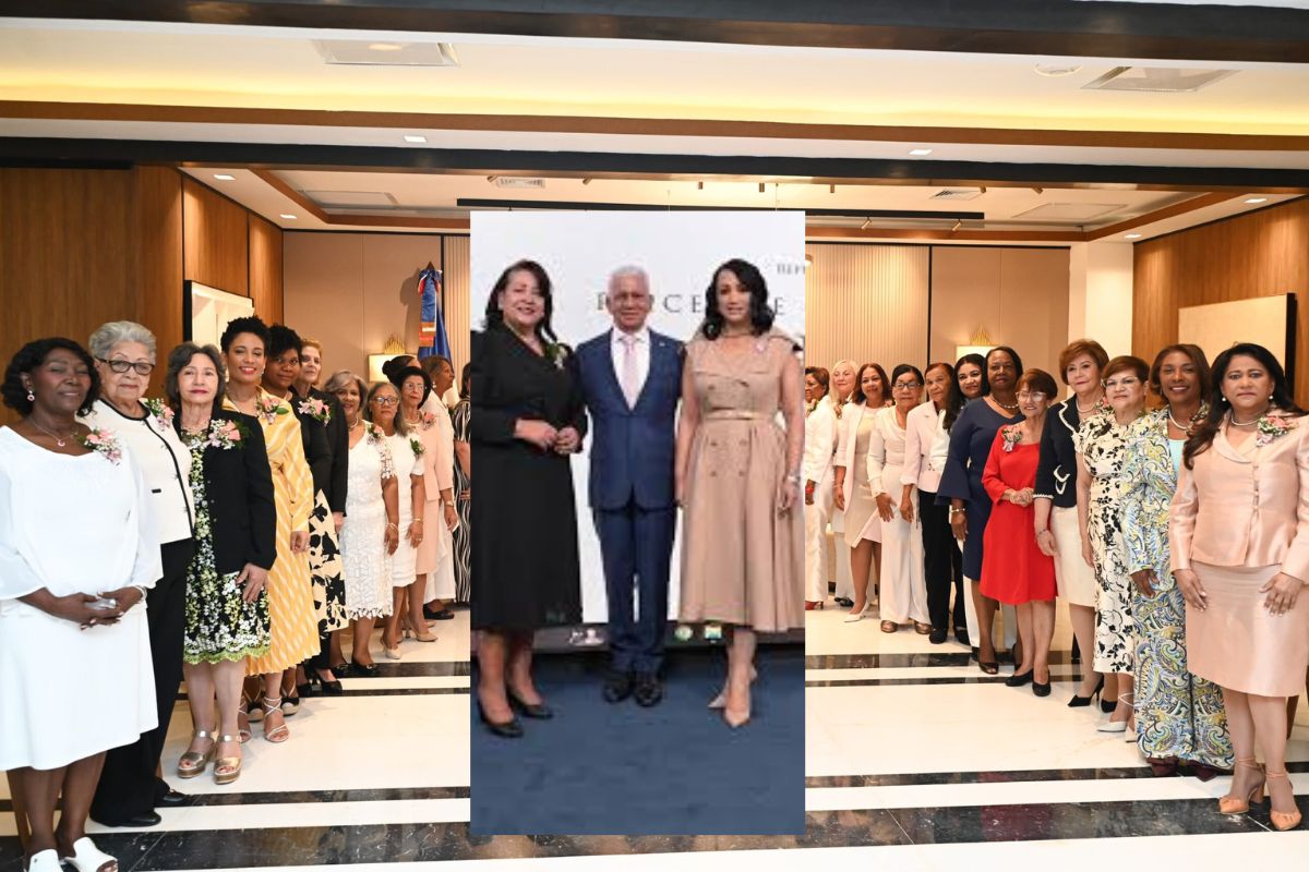 Senado a rectora del UTECO