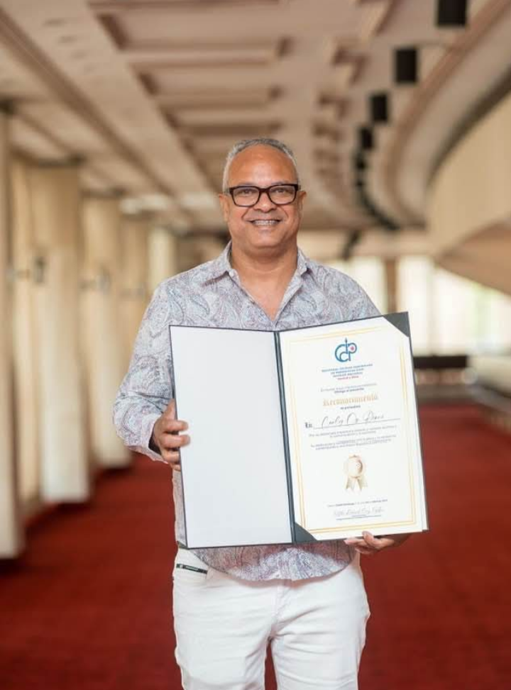 Reconocen a periodista fantinense