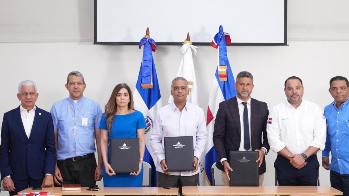 Gobierno, comunitarios y Barrick Pueblo Viejo llegan a acuerdo