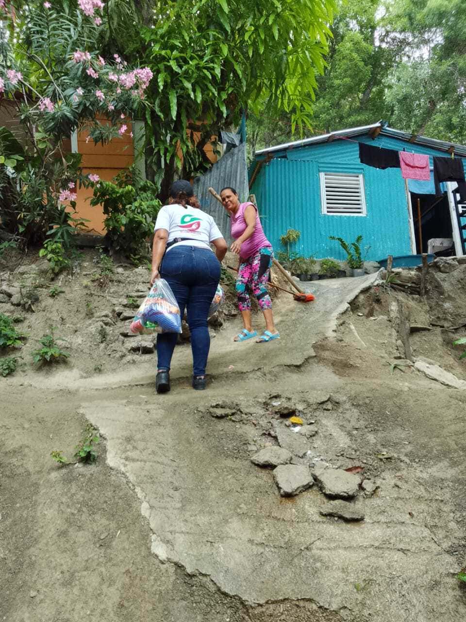 Comedores económicos entregan raciones en Ocoa