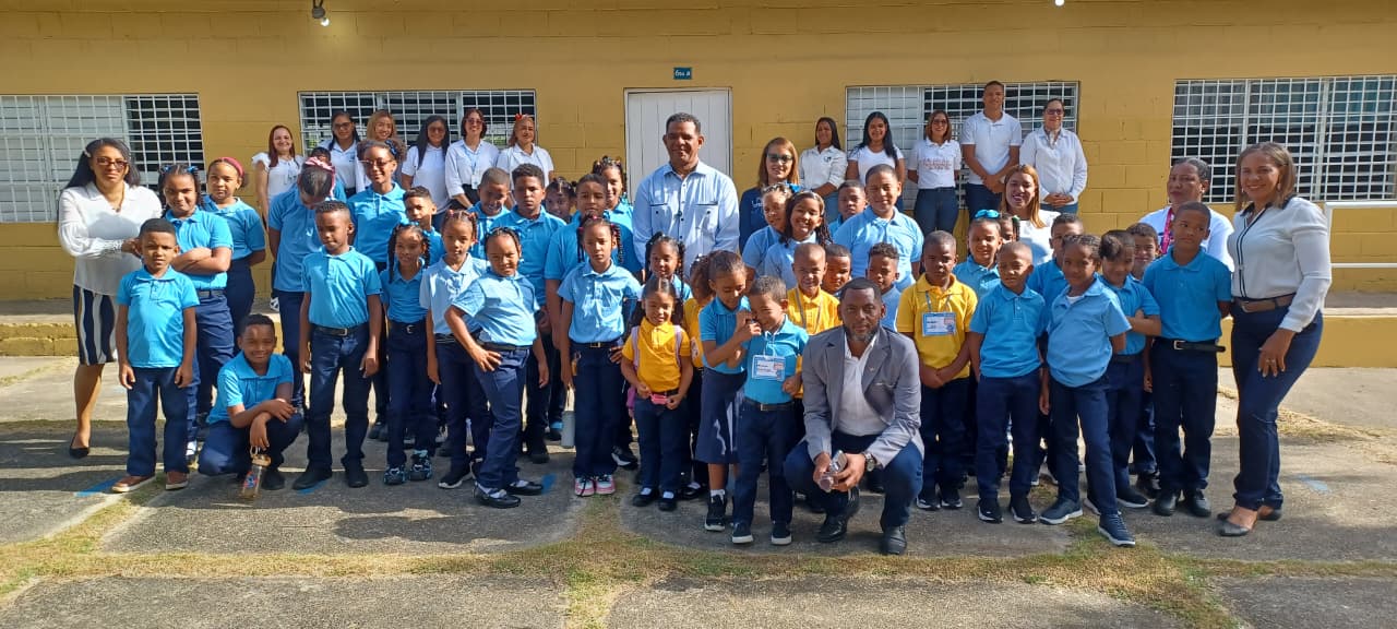 Director de minería destaca la educación como motor de transformación social