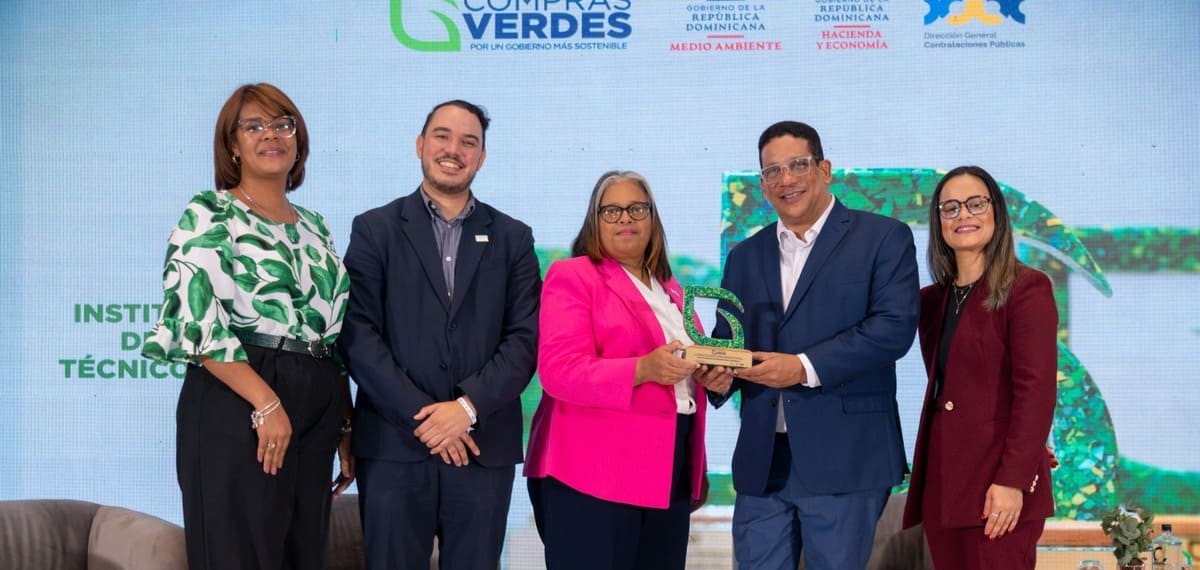 INFOTEP recibe reconocimiento por implementar política de Compras Verdes